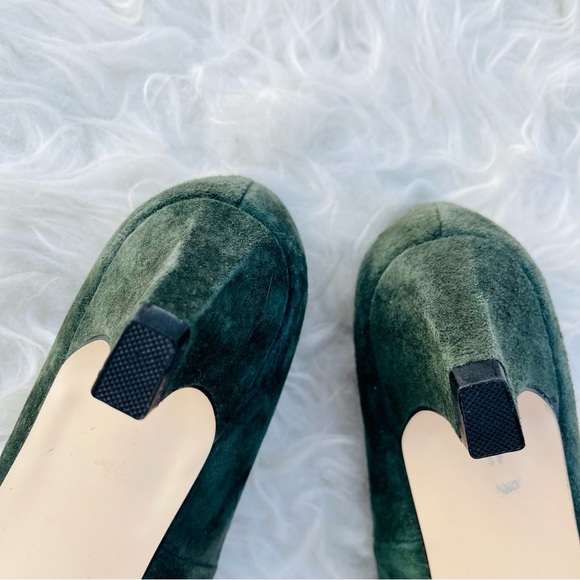 Connie Vintage Olive Green Suede Almond Toe Low Heel Pump - Picture 13 of 16